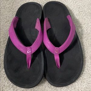 Olukai flip flop 8